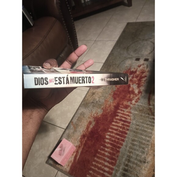 Dios No Está Muerto 2 by Travis Thrasher (2016, Trade Paperback) - Picture 4 of 4